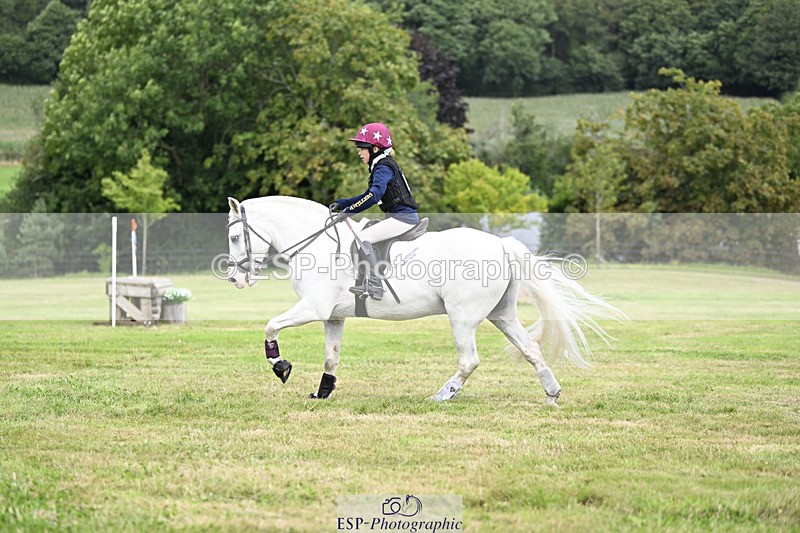 240825X-114828-32617 - 70cm XC 11.00 to 12.00