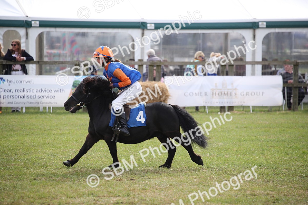 SBM_10213 - Dinky Derby