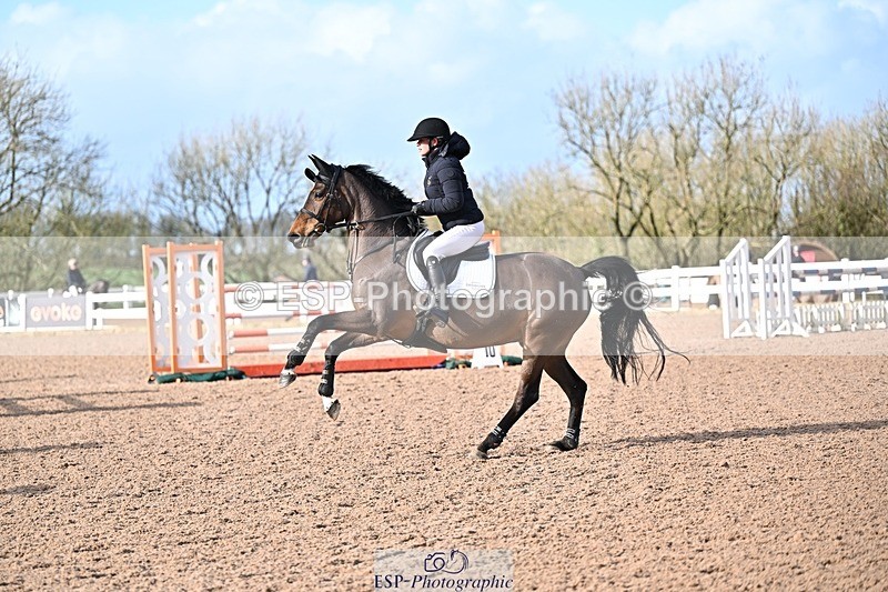 260220-143425-00904 - Cls 6 Foxhunter and 1.20m