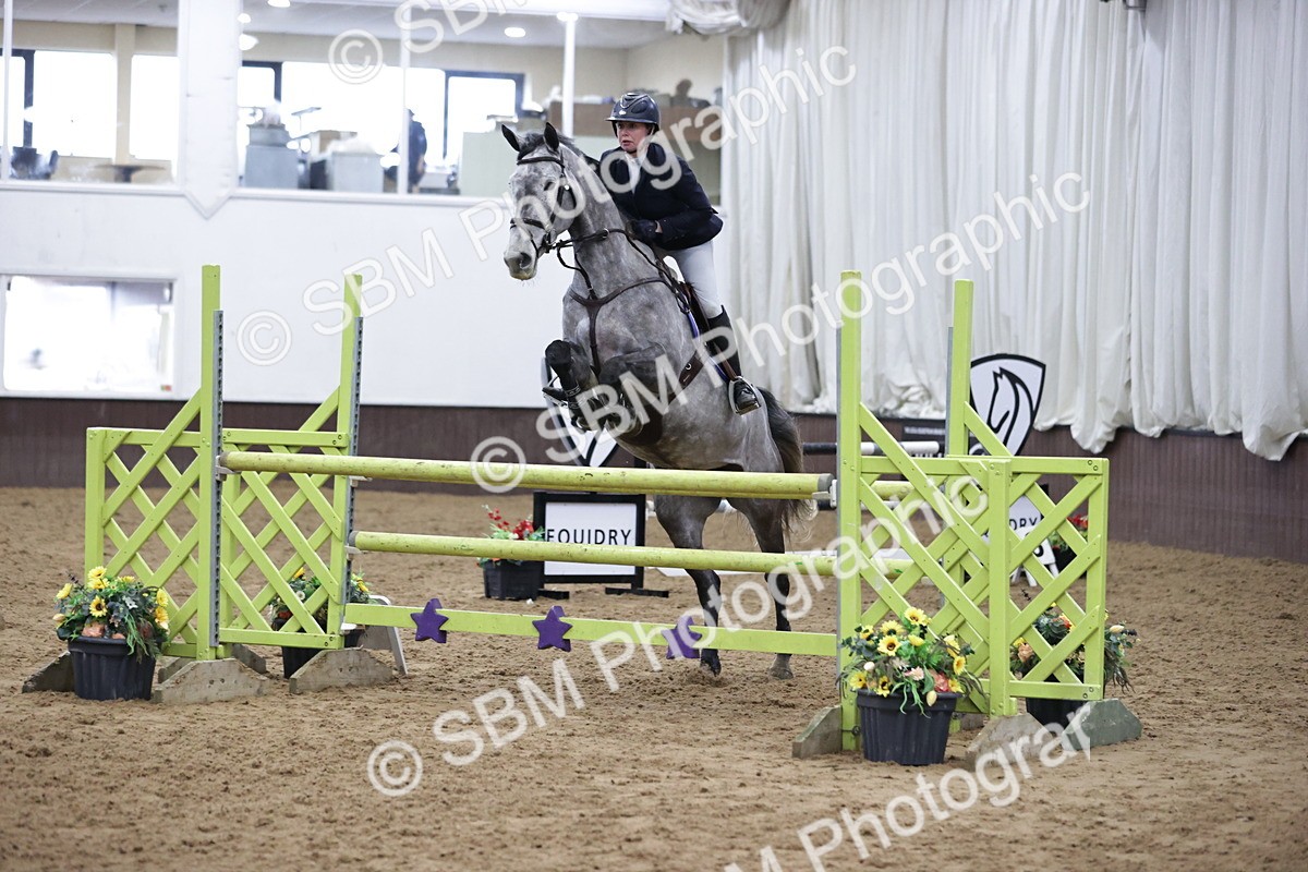 SBM_001485 - Class 4 - Senior Newcomers/ 1.10m Open