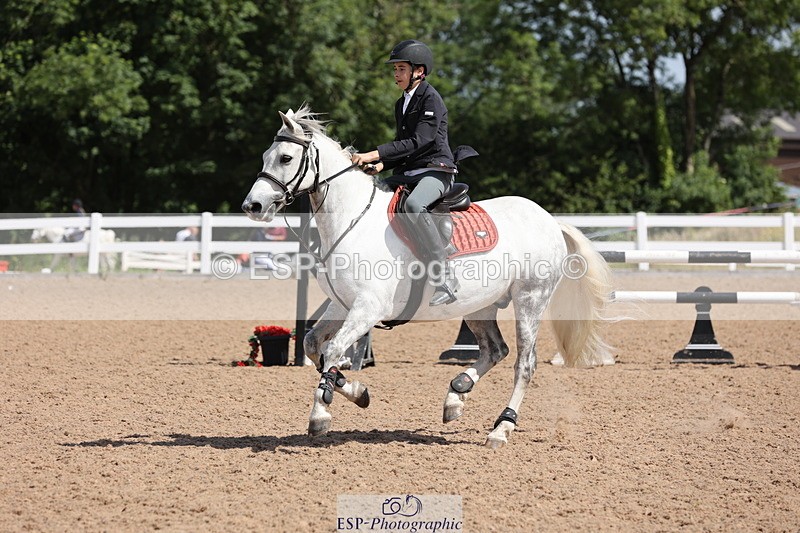 240629A-110109-04362 - Cls 17 Discovery and 90cm Open