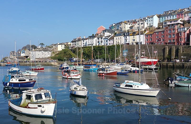 No stock BX05 - Colourful boats and houses at Brixham Harbour - Greetings Cards Brixham Broadsands and Kingswear