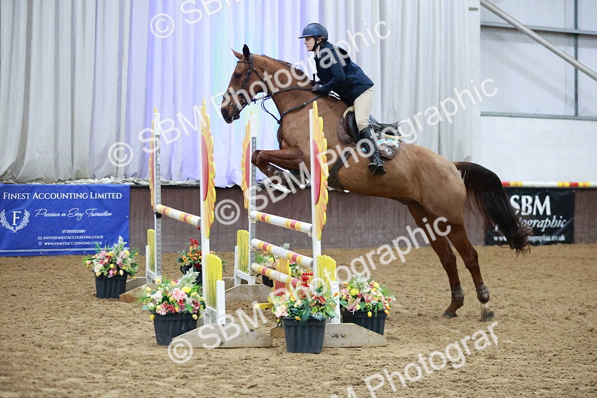 SBM_004359 - Class 17 - Senior Newcomers - 1.10m