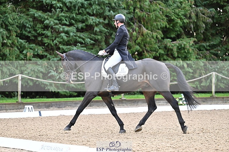 251023A-094845-00863 - A-004-Max.Warburton