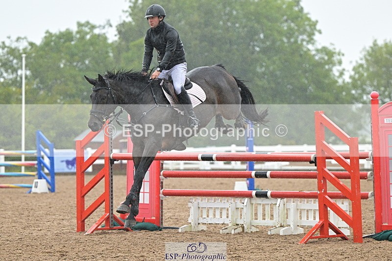 240925A-134826-01006 - Cls 4 Newcomers and 1.10m Open