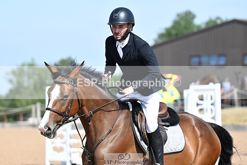 260722-103129-00175 - Cls 2 Brit Nov + 90cm Open