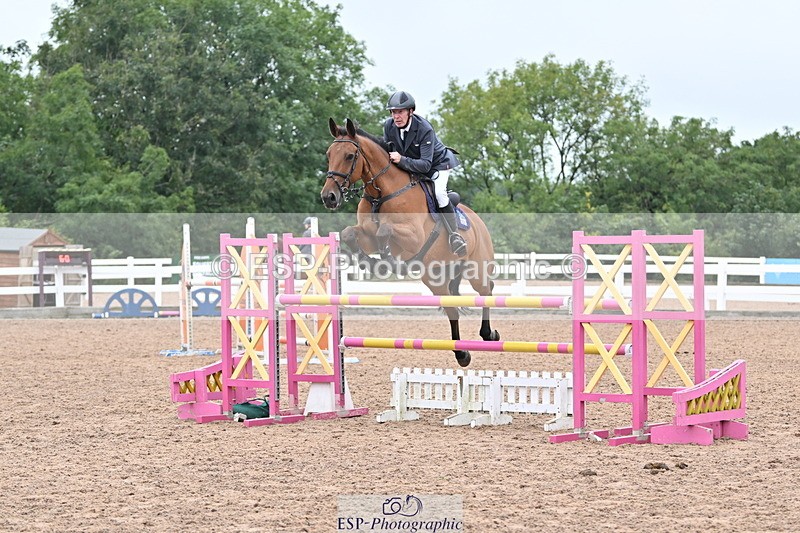 240907A-122731-01385 - Cls 9 1.10m Amateur Qualifier