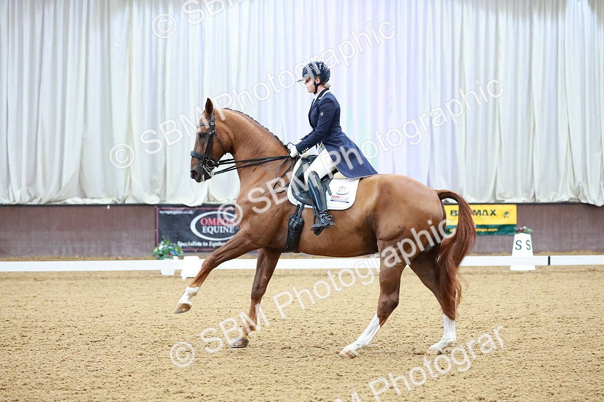 SBM_007785 - Class 9 - FEI INT II - 16.54.17.57