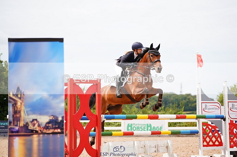 240803A-140914-08409 - Cls 38 1.05m Amateur Qualifier