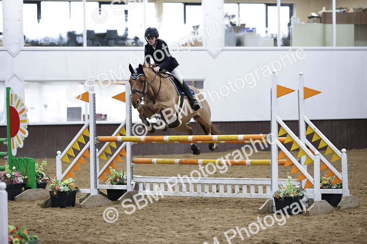 SBM_001074 - Class 4 - Senior Newcomers/ 1.10m Open