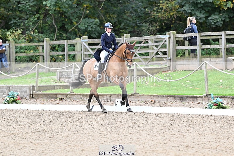 251022A-144301-00364 - B-105-Emily.Grace