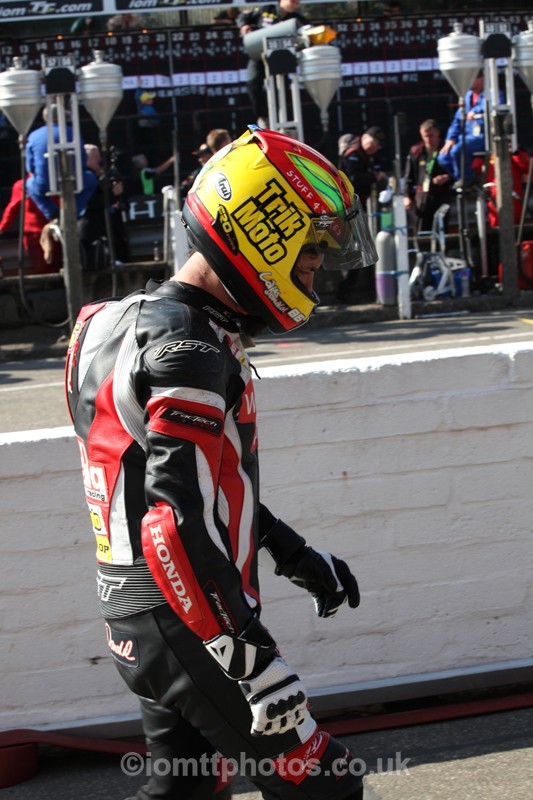 IMG_0876 - Senior TT - Start Line