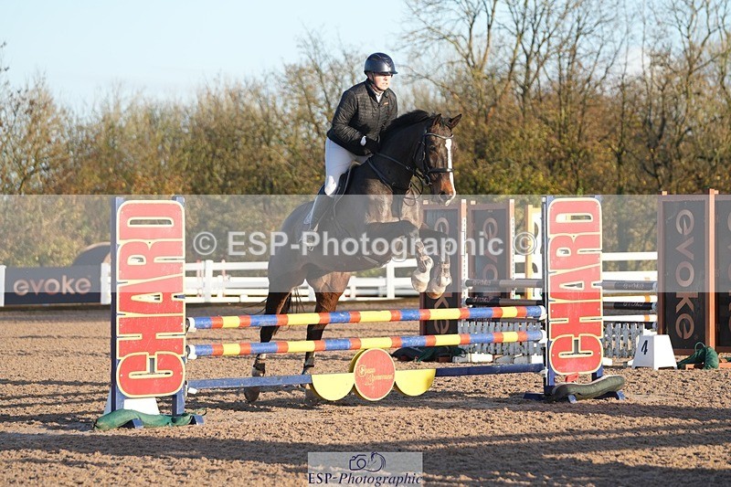 251108-083747-01791 - Cls 9 British Novice and 90cm Open