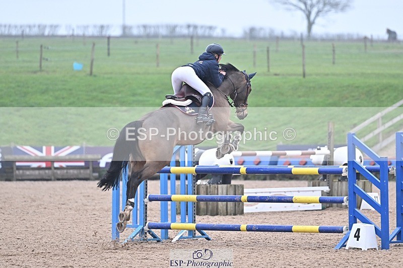 260114-135813-00503 - Cls 5 Foxhunter and 1.20m