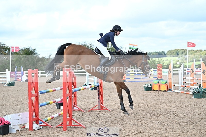 241005A-123331-03684 - SAT Cls 18 1.05m Amateur Quali