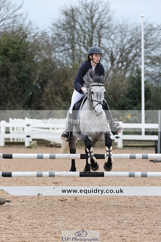 241116X-105522-01007 - Cls 08 Pony Winter Nov Champs J-O