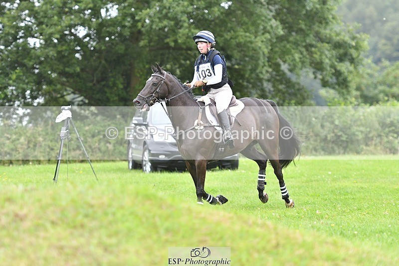 240803-113400-03228 - 103-Isabelle_Geran-DIPTFORD_MORNING_HAZE