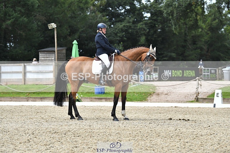 230812-115034-03711 - Cls 6 Novice Silver 10.30 to 11.55 break