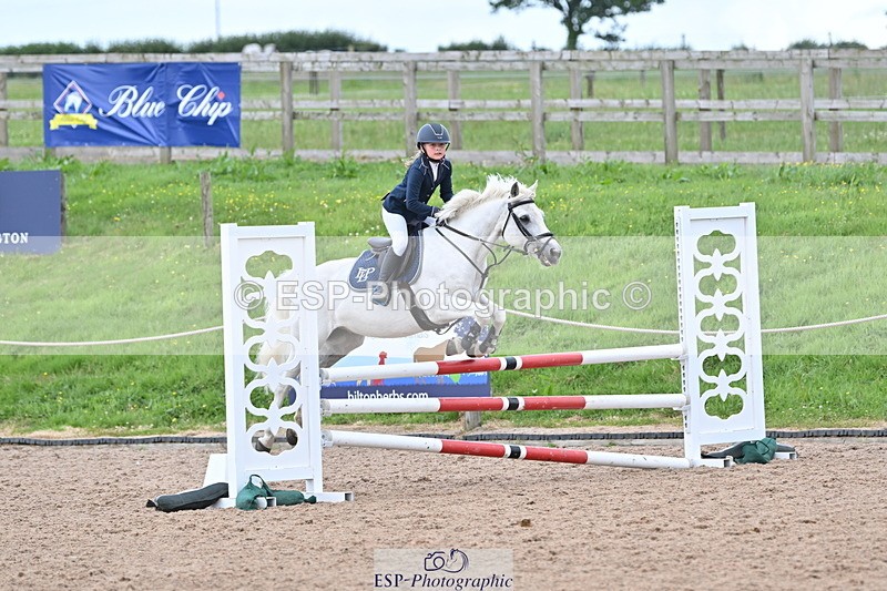 240628A-165500-01575 - Cls 5 Stepping Stones 128cm + 138cm