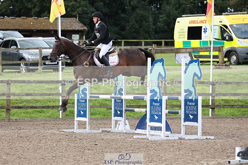 240804-101355-10952 - 409-Henri_Scanlon-PROUD_COURAGE