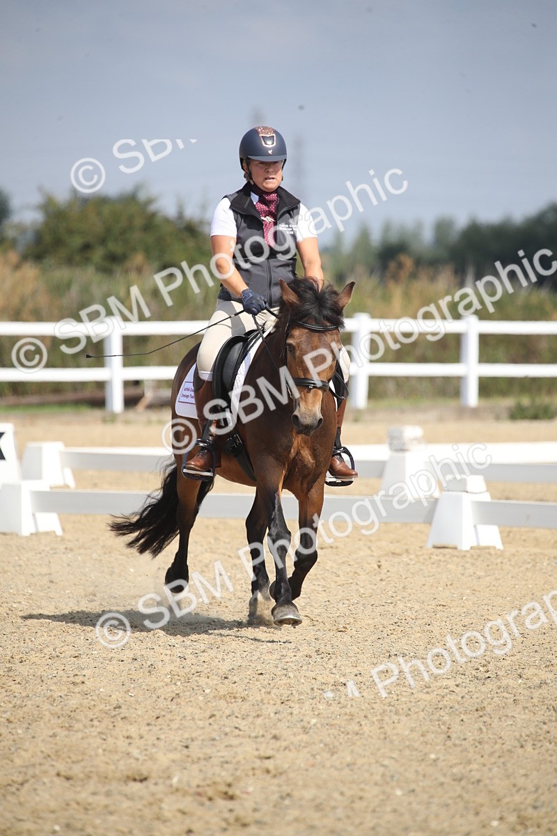 SBM_006041 - Novice 5 - 8.30.10.39