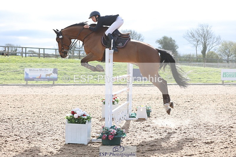 240419A-092802-05563 - Cls 22, 1 Star Gold Tour 1.30m