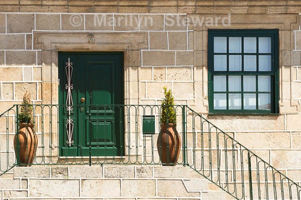 Favaios - 'cream and green' - Portugal and a hint of Spain