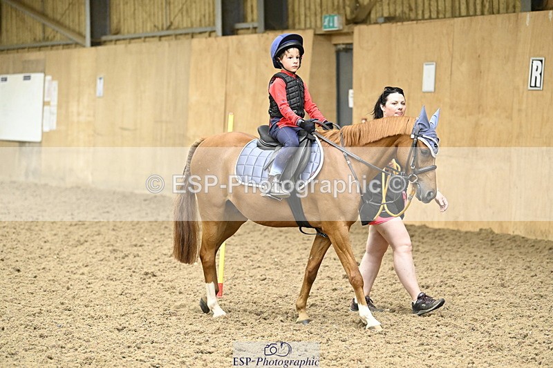 240728B-142827-00544 - Theo and Gemma's Groups Indoor