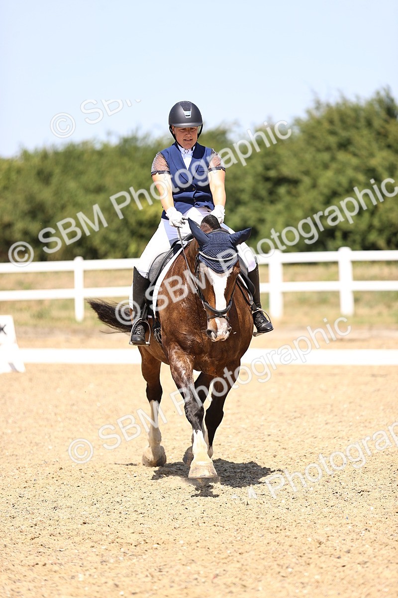 SBM_010676 - Novice 5 - 11.20-12.23