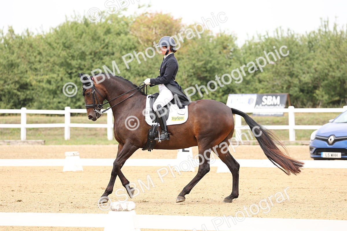 SBM_007011 - Class 9 - FEI INT I - 13.37-14.33