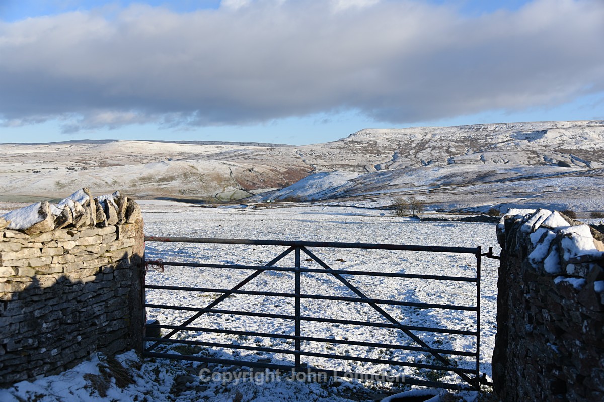 JL - 8.12.17 68xxx 0K05 Carlisle - Crewe, Birkett Common 1 - Birkett Common (southbound)