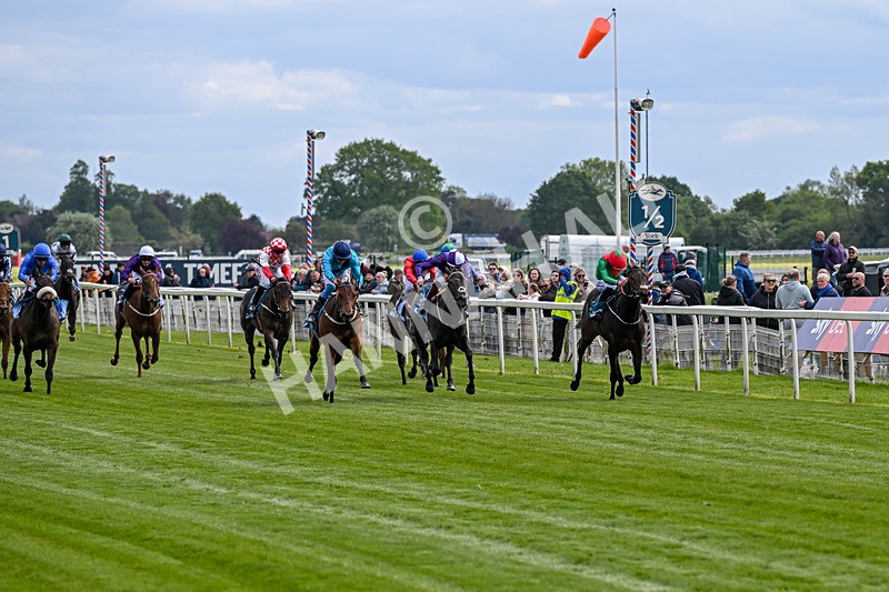 150526-Race 4-Love A Giggle-7721 - Race 4 3.30pm Design Tonic Out Of This World Spaces At The Races EBF Marygate Fillies' Stakes