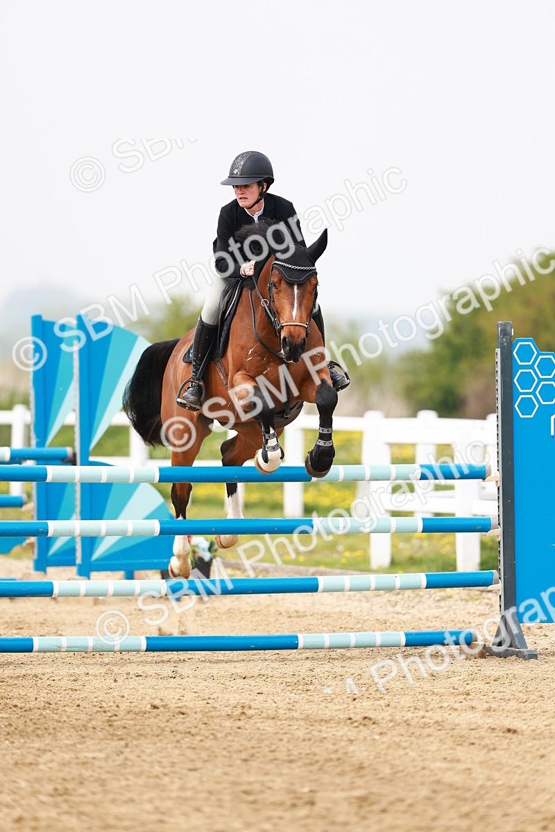  - Class 18 - Senior Newcomers - 1.10m