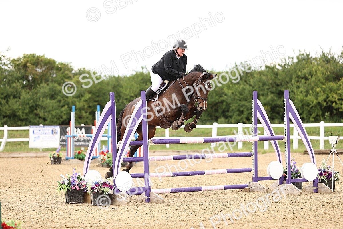 SBM_007734 - Class 19 - Senior Newcomers - 1.10m