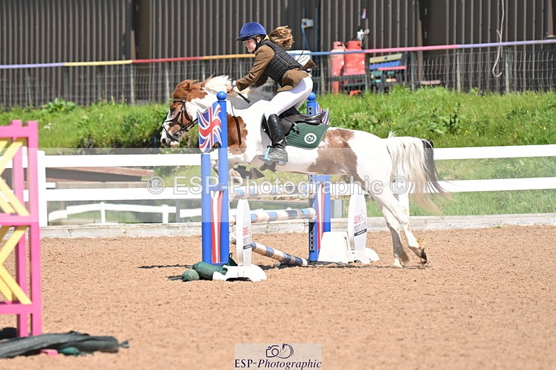 240504A-132823-01753 - Cls 18 & 19 Club & Schools 90cm