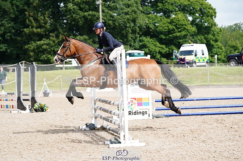 250613A-101052-01218 - Cls 9 85cm Amateur Quali