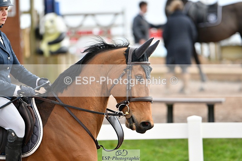 240317A-132812-07085 - Cls 33 Discovery and 1m Open