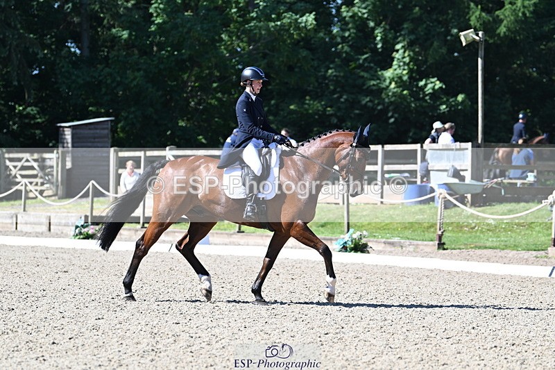 250522A-095431-02766 - A-009-Clementine.Crosthwaite.Eyre-LYJADOR