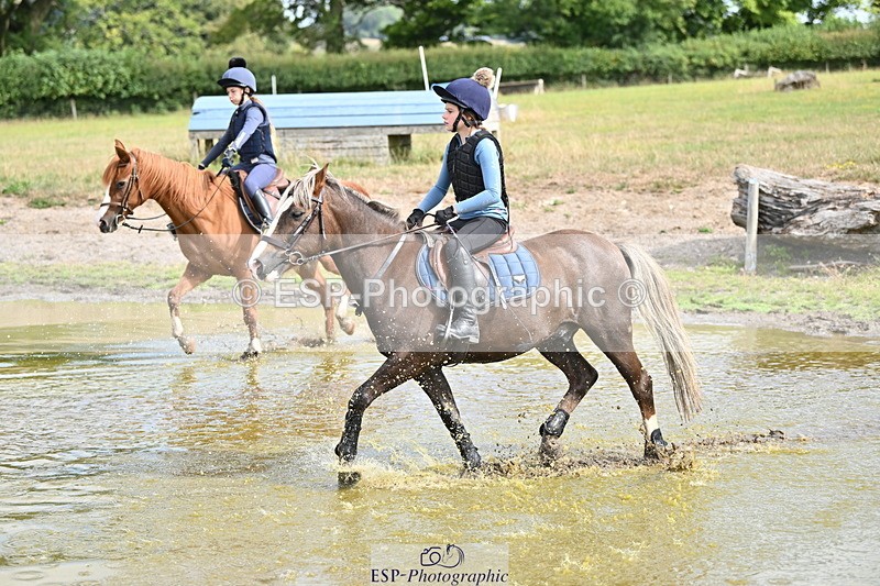 250821B-105653-00265 - Group C - Laraine