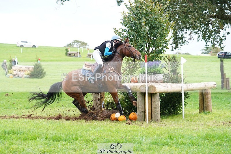 231020-130258-08832 - 070-SLIGO.CASTLE.JACOMAR-Veera.Peltokangas-XC