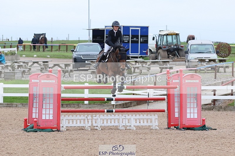 241101A-153145-03013 - FRI Cls 7 Blue Chip Grade B&C Jump Off