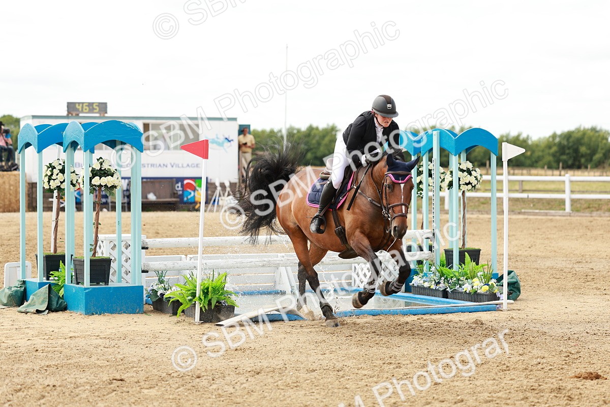 SBM_018816 - Class 21 - Senior Newcomers Championship 2d Rd