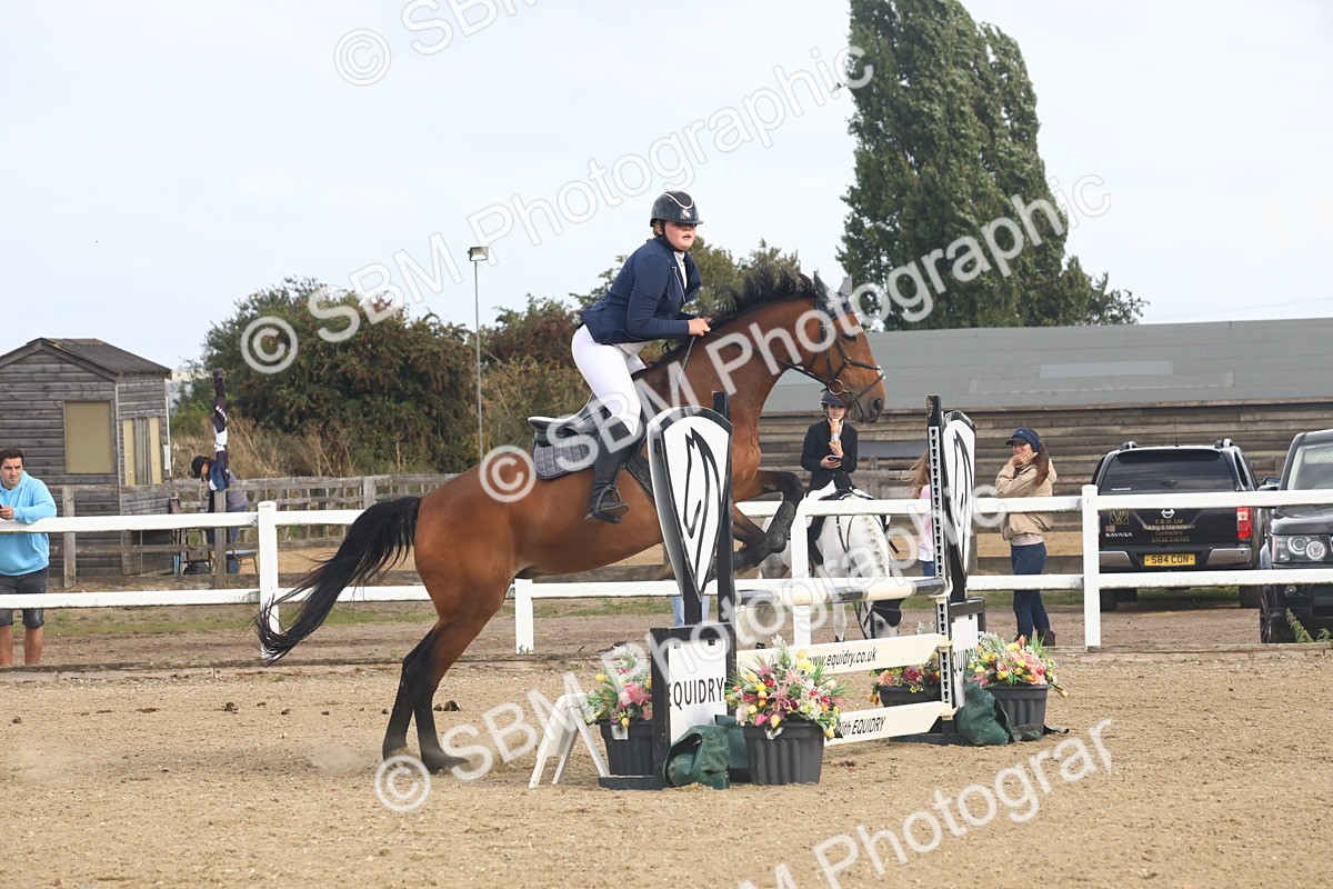 SBM_008058 - Class 12 - 90cm Champs