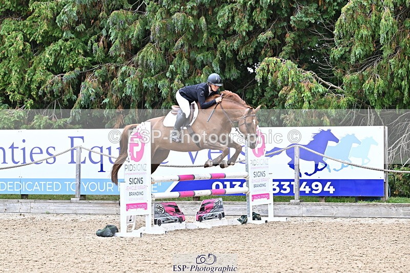 250830A-125304-06101 - Cls 22 95cm Amateur Quali