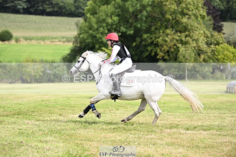 240825X-105210-31460 - 70cm XC 10.00 to 11.00