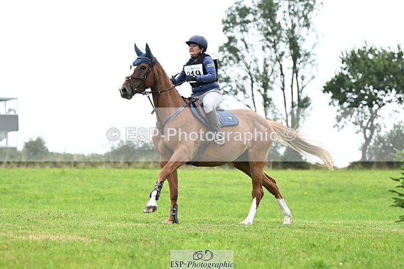 240831A-155620-04963 - 219-Julie.Milkins-R-GIUPETTE.DI.NALA