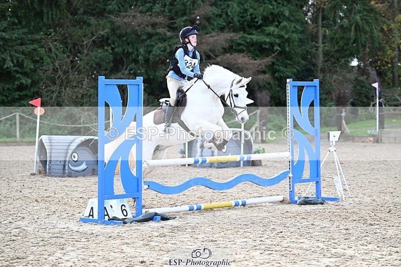 241117-114418-03693 - Cls 2 80-85cm 11.20 to 12.30