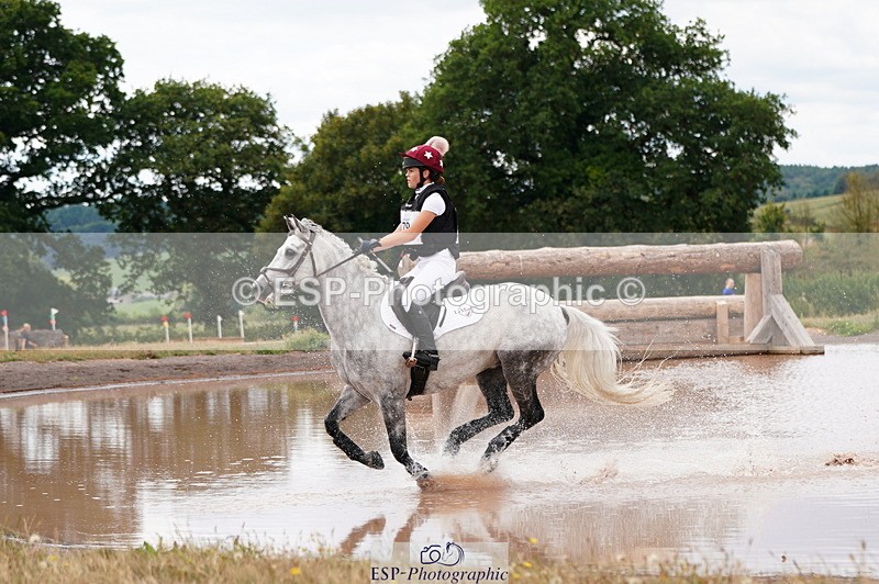 250802A-124218-04105 - B-079-Claudia.Groves-QUICKSILVER