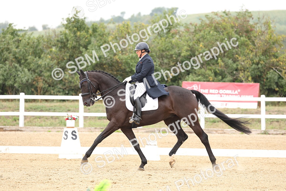 SBM_008099 - Class 10 - FEI INT I - 16.10-16.50