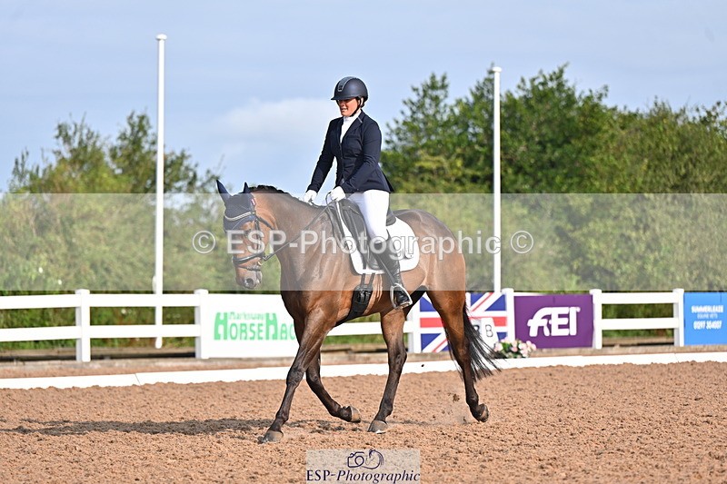 240817A-091859-06571 - 119-Kellie.Hutchings-Tawstock.Finale